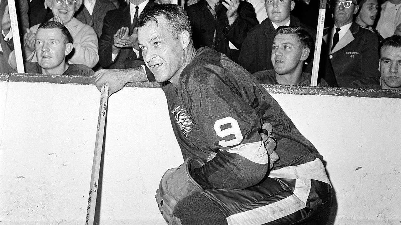 Gave: The two sides of Gordie Howe